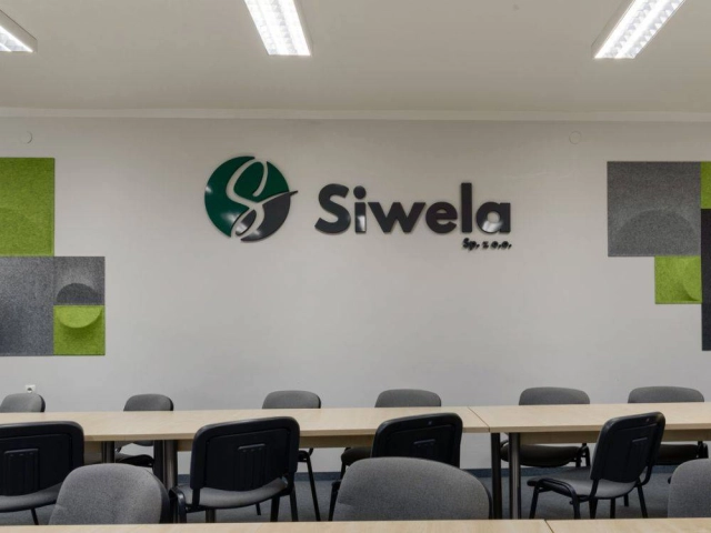 Sala konferencyjna o powierzchni 84m2 (pomieści do 50 osób). Sale konferencyjne wynajem Świdnica Siwela